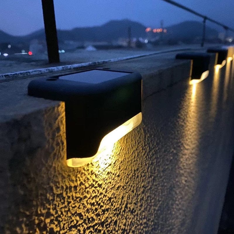 Luminar™ Solar Auto Light Up In The Dark Light